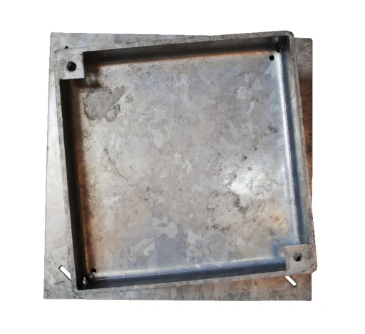 Jesmig 315/425 x 79 mm brønddæksel til integrerede fliser, 40 t